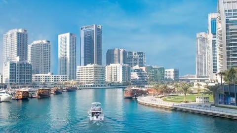 The First Collection - Egyesült Arab Emírségek - Dubai - 2025.05.12. (H) - 05.19. (H)