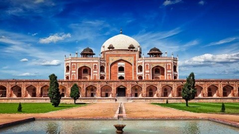 INDIAI ARANYHÁROMSZÖG - India - Félpanzió