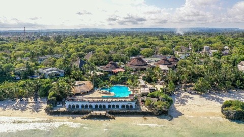 Leopard Beach Resort & Spa