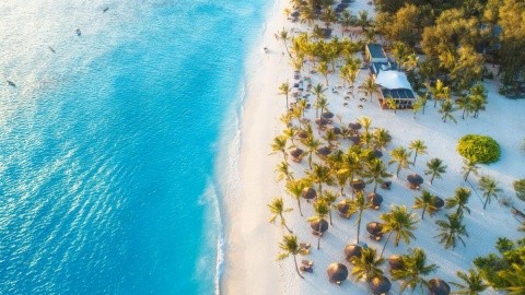 Serengeti szafari program pihenéssel Zanzibár szigetén – csoportos körutazás tengerparti pihenéssel