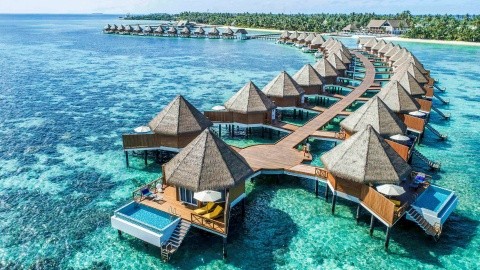 Mercure Maldives Kooddoo Resort