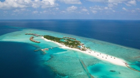 Veligandu Island Resort & Spa (Rasdhu Atoll)